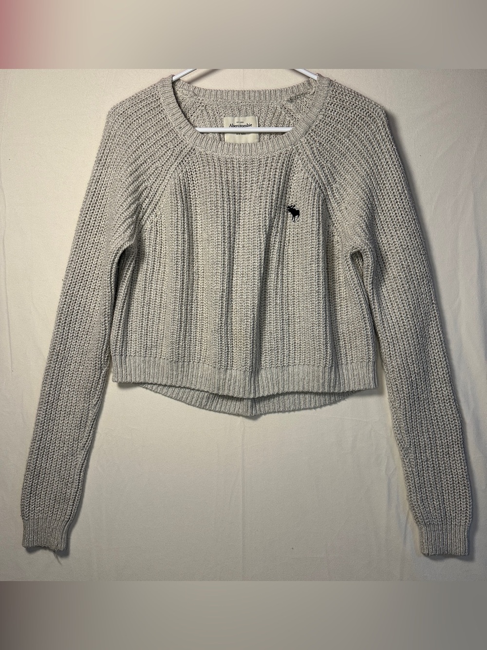 Abercrombie & Fitch Cream Cropped Crewneck Sweater Knit Vintage Moose logo Large